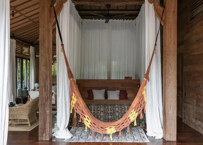 Joglo Manis Villa
